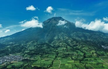 Indonesia Mountain - Sumbing Mountain